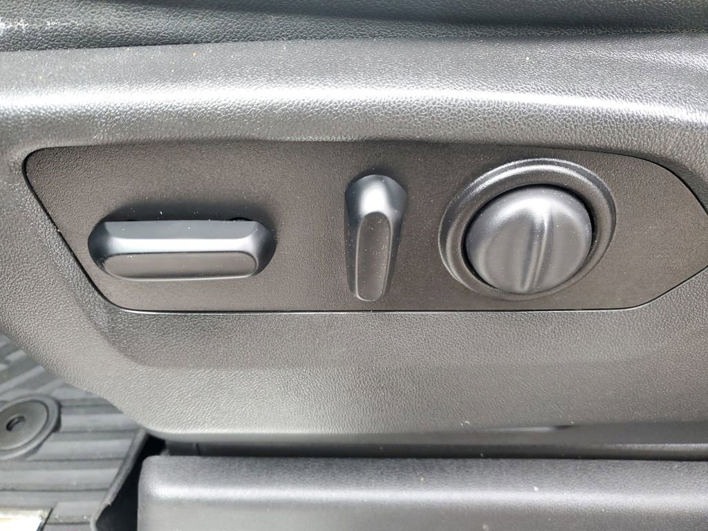 Used 2021 Chevrolet Silverado 1500 LT Trail Boss w/ Convenience Package II AWD/4WD image 7