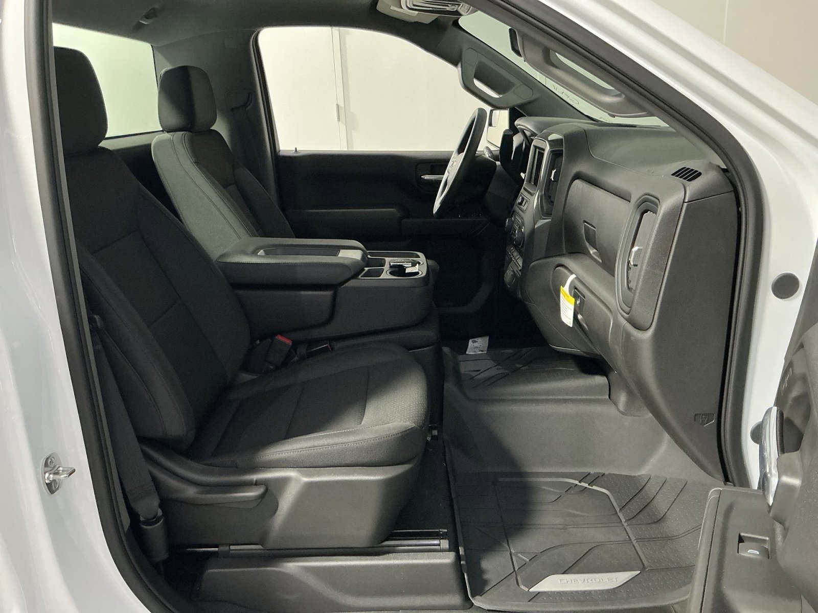 New 2025 Chevrolet Silverado 1500 W/T w/ LPO, Liner Protection Package image 31