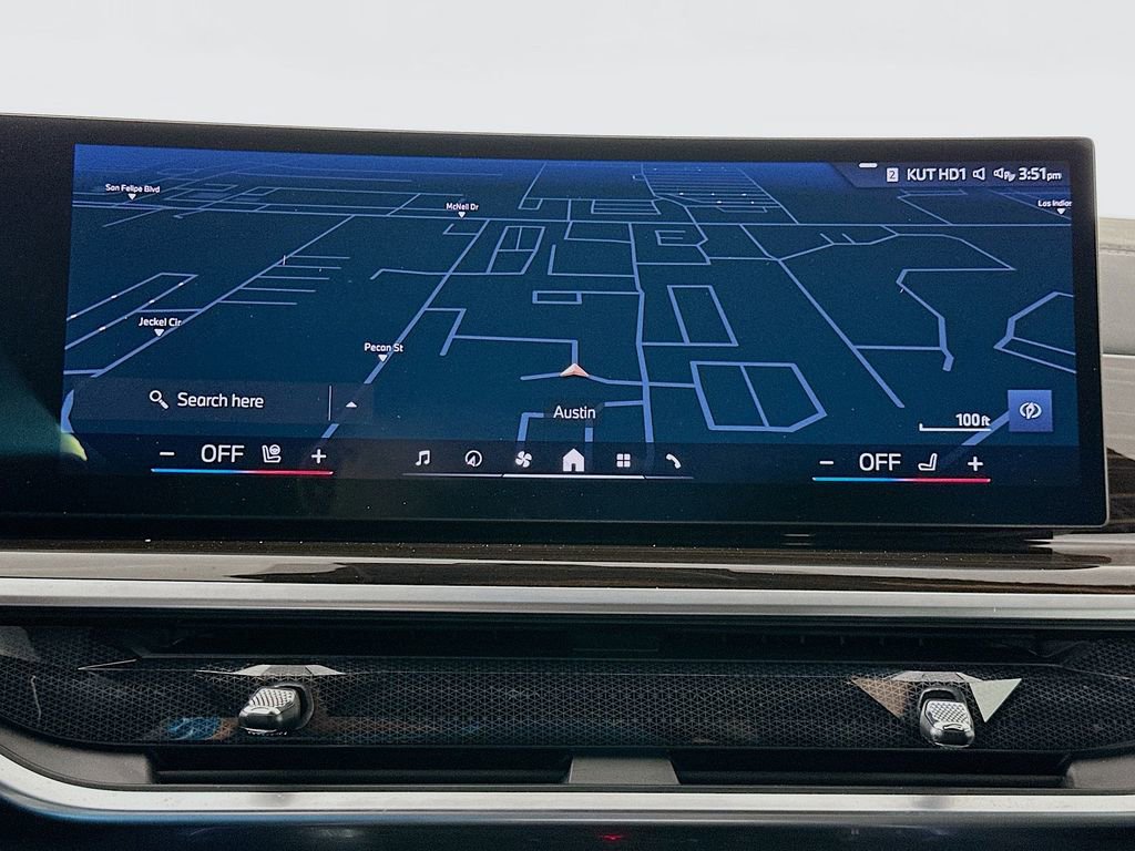 Certified 2024 BMW X5 xDrive40i w/ Premium Package image 13