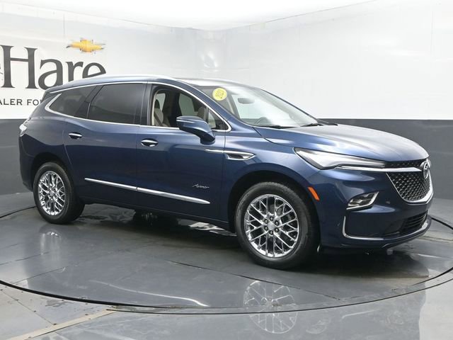 Used 2023 Buick Enclave Avenir w/ Avenir Technology Package FWD image 6