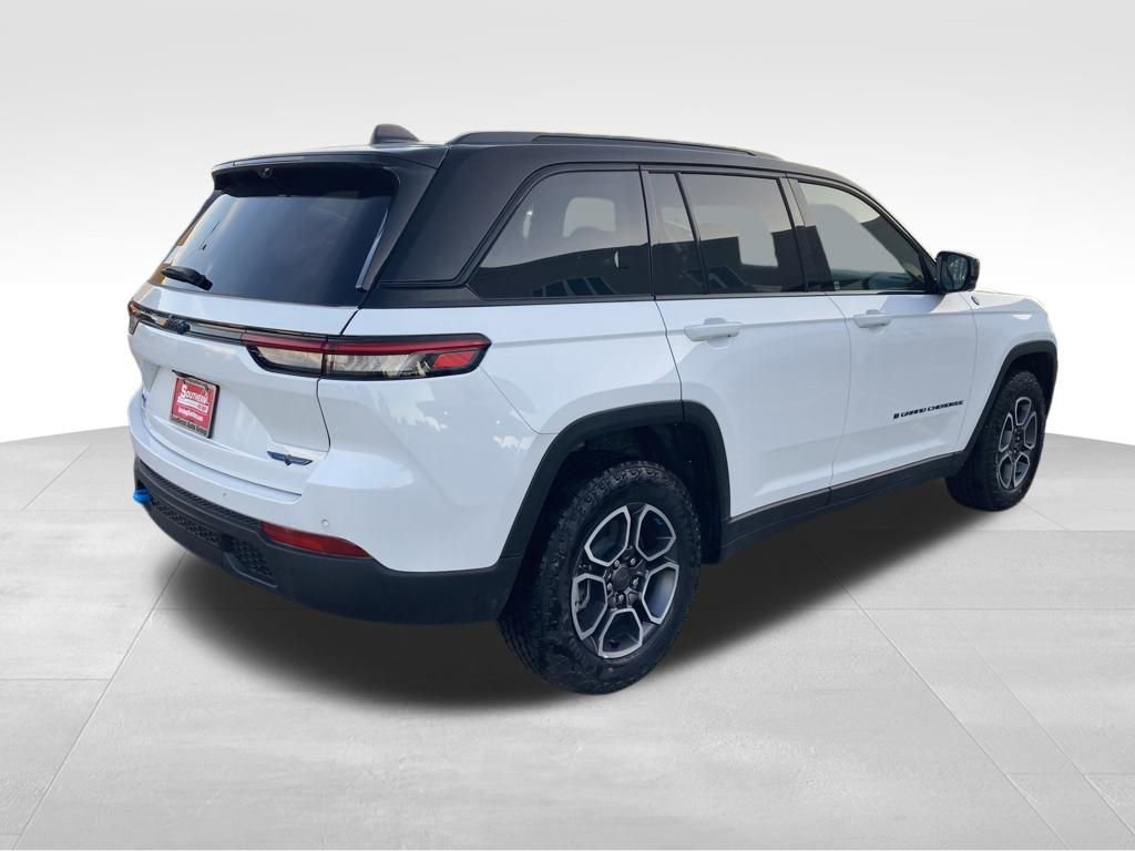 New 2024 Jeep Grand Cherokee Trailhawk w/ Advanced Protech Group II image 5