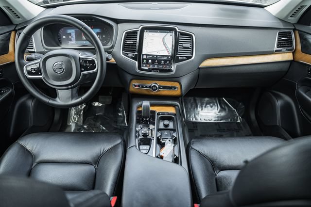 Certified 2023 Volvo XC90 B6 Plus AWD/4WD image 21