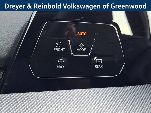 New 2025 Volkswagen GTI SE image 27