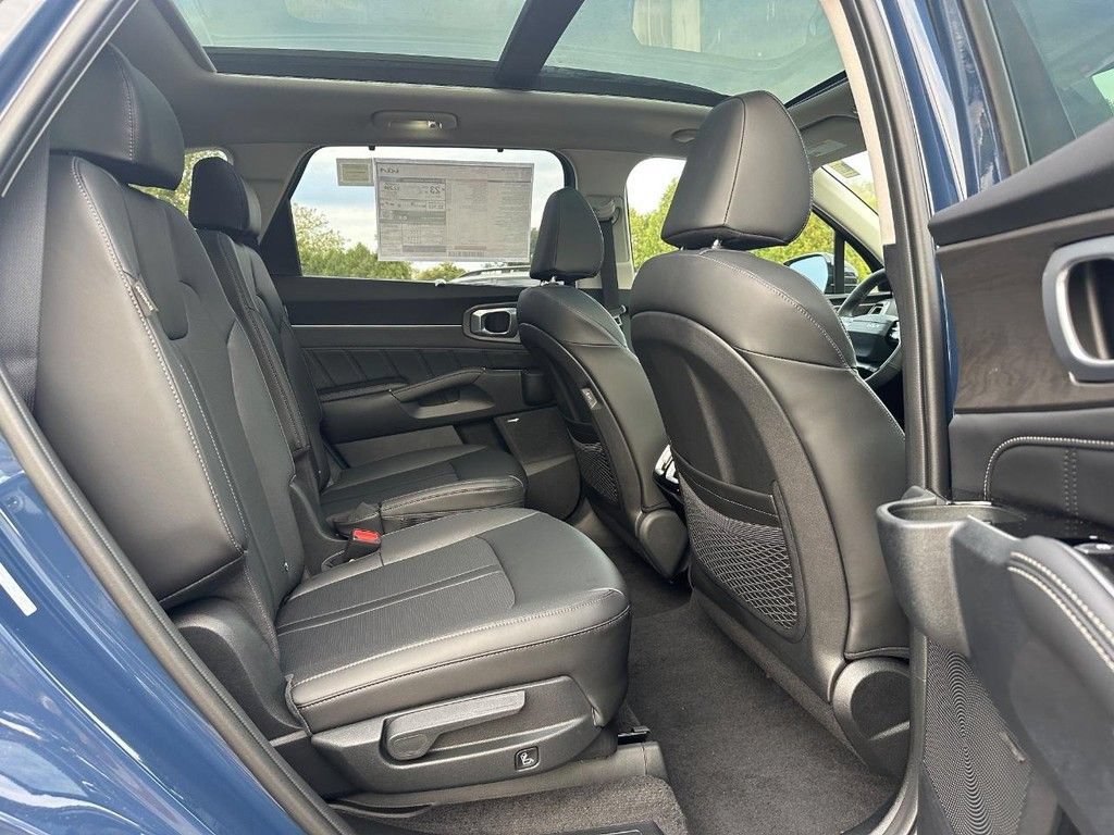 New 2026 Kia Sorento SX AWD/4WD image 7