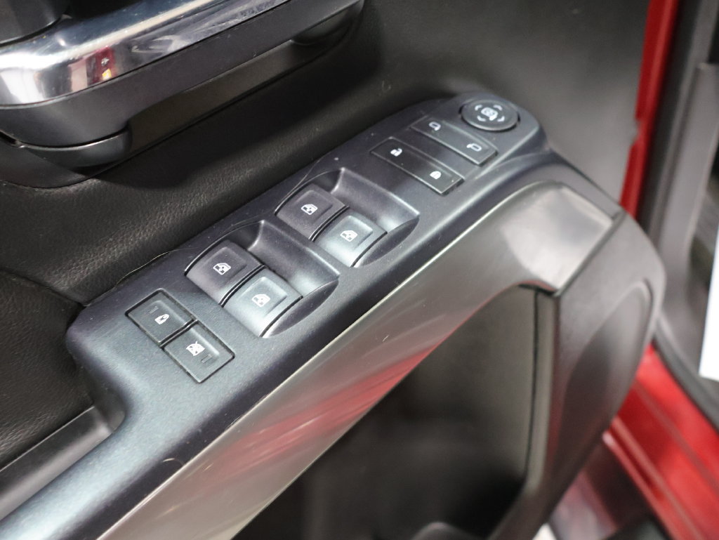 Used 2018 Chevrolet Silverado 1500 LT w/ All Star Edition AWD/4WD image 14