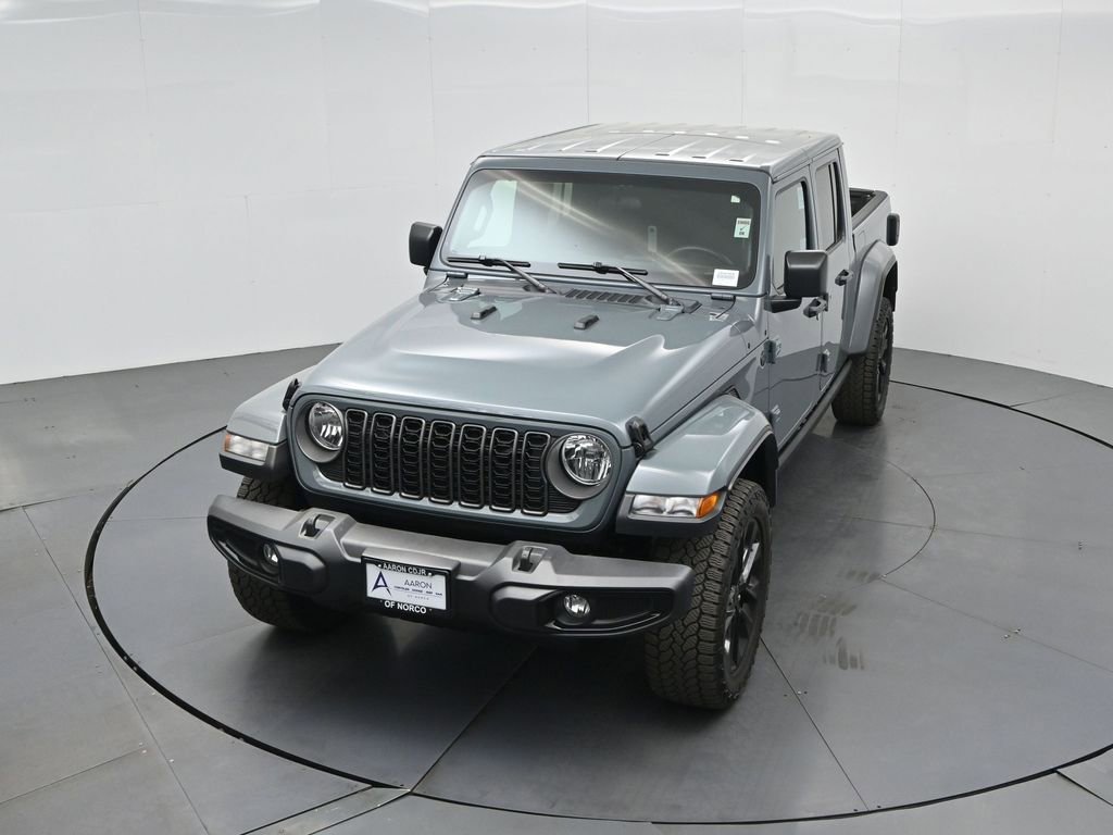 Used 2024 Jeep Gladiator Sport image 50