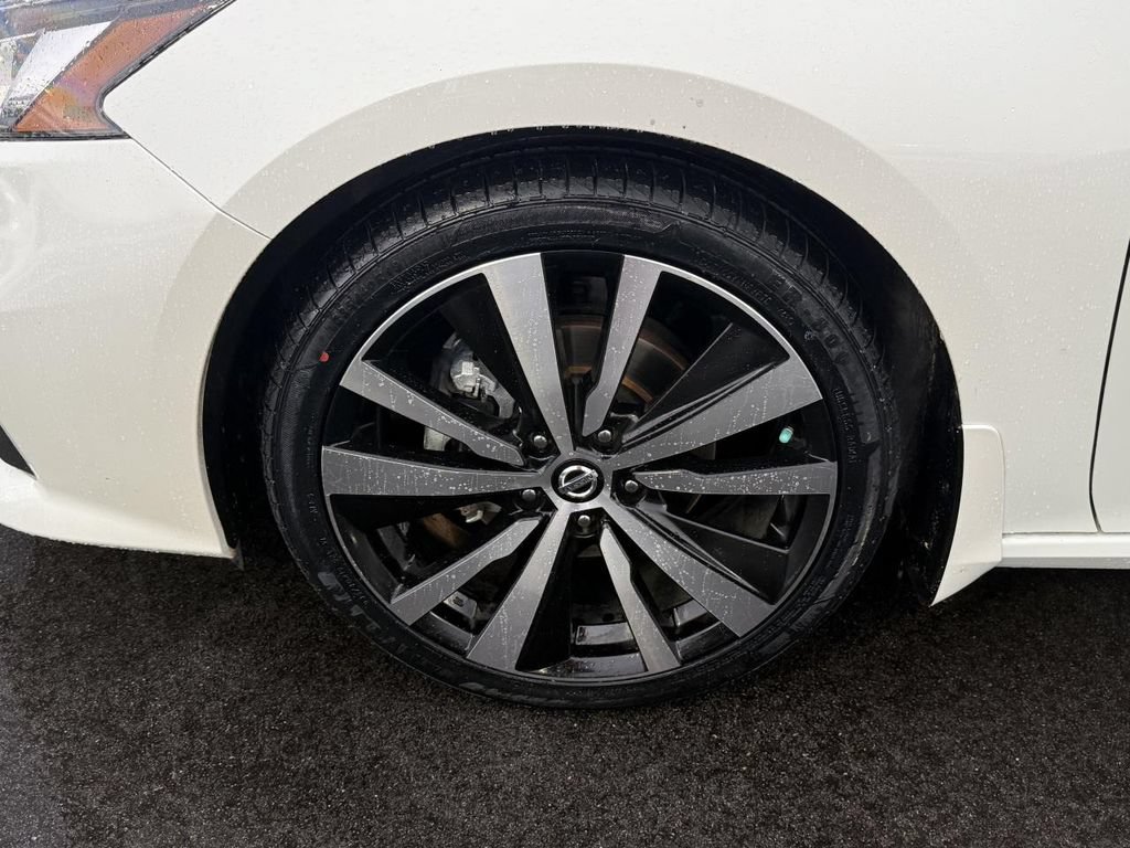 Used 2022 Nissan Altima 2.5 SR FWD image 24