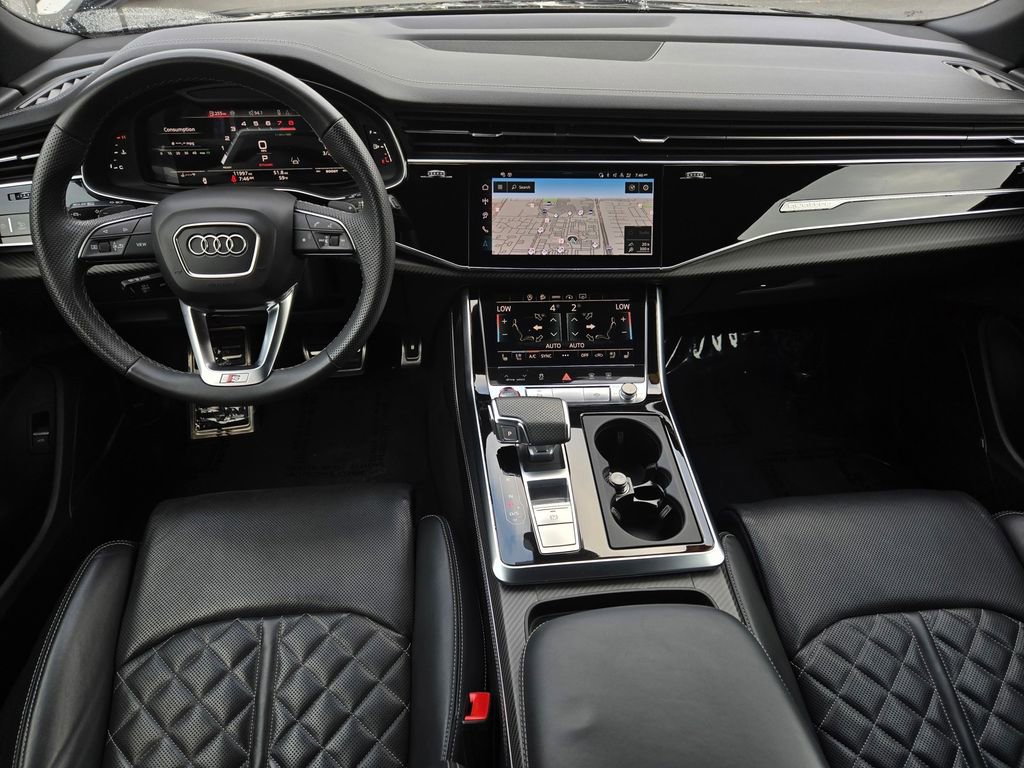 Used 2024 Audi SQ8 Premium Plus w/ Executive Package image 15