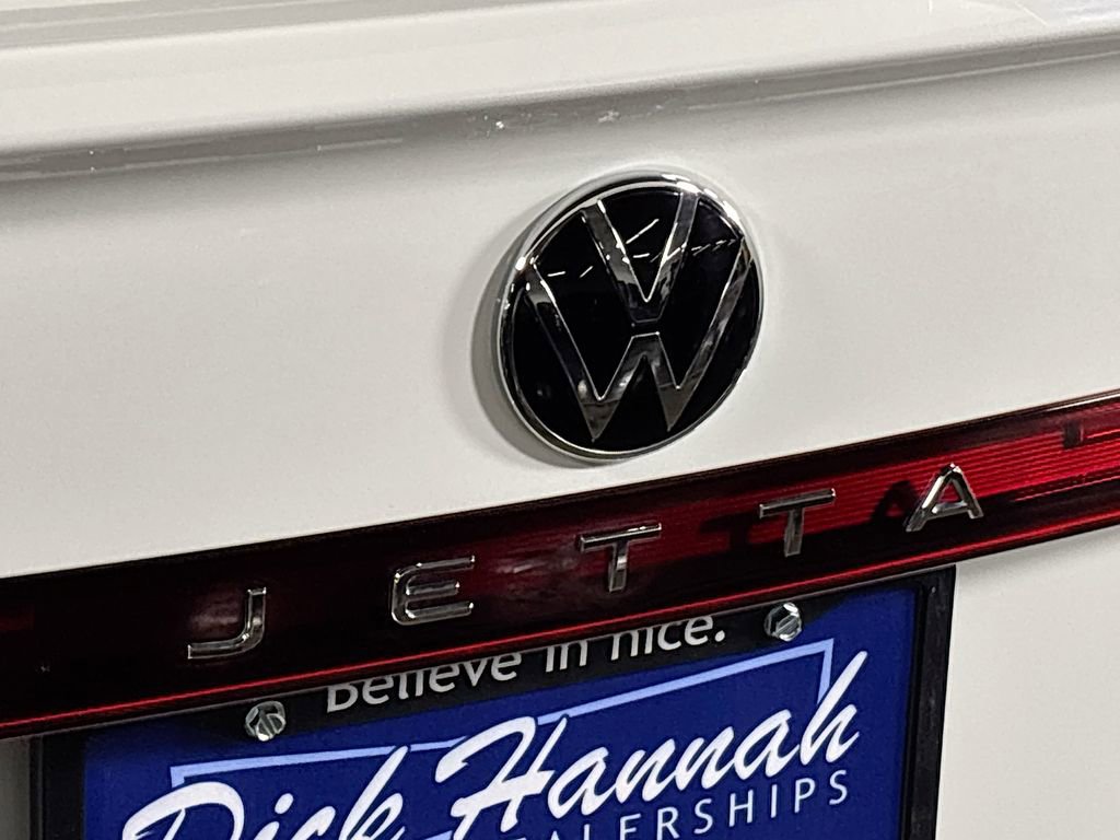 Used 2025 Volkswagen Jetta S image 23