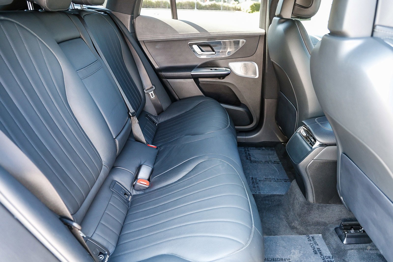 Certified 2023 Mercedes-Benz EQE 500 4MATIC SUV image 18