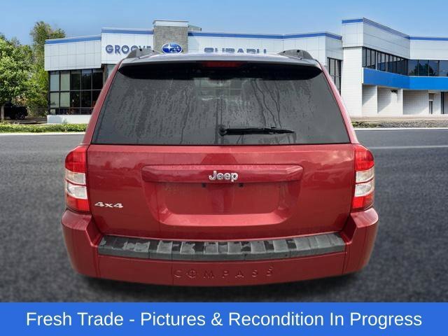 Used 2010 Jeep Compass Sport AWD/4WD image 4