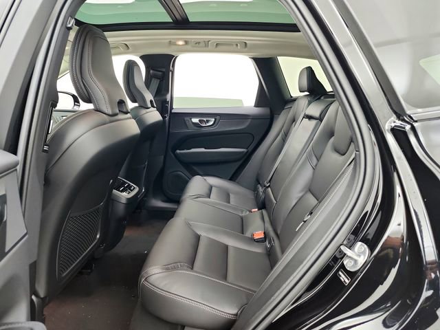 New 2026 Volvo XC60 B5 Ultra w/ Climate Package image 29