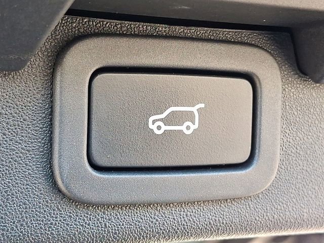 Used 2020 Land Rover Discovery HSE image 26