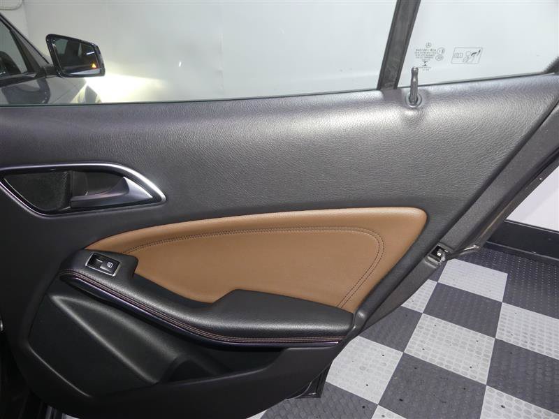 Used 2015 Mercedes-Benz GLA 45 AMG 4MATIC image 26