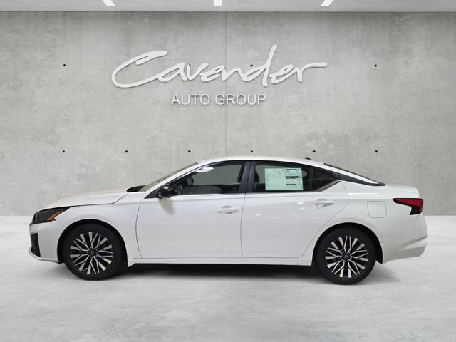 New 2026 Nissan Altima 2.5 SV FWD image 13