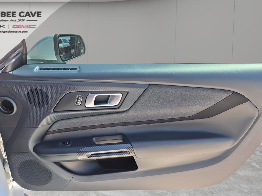 Used 2024 Ford Mustang EcoBoost image 13
