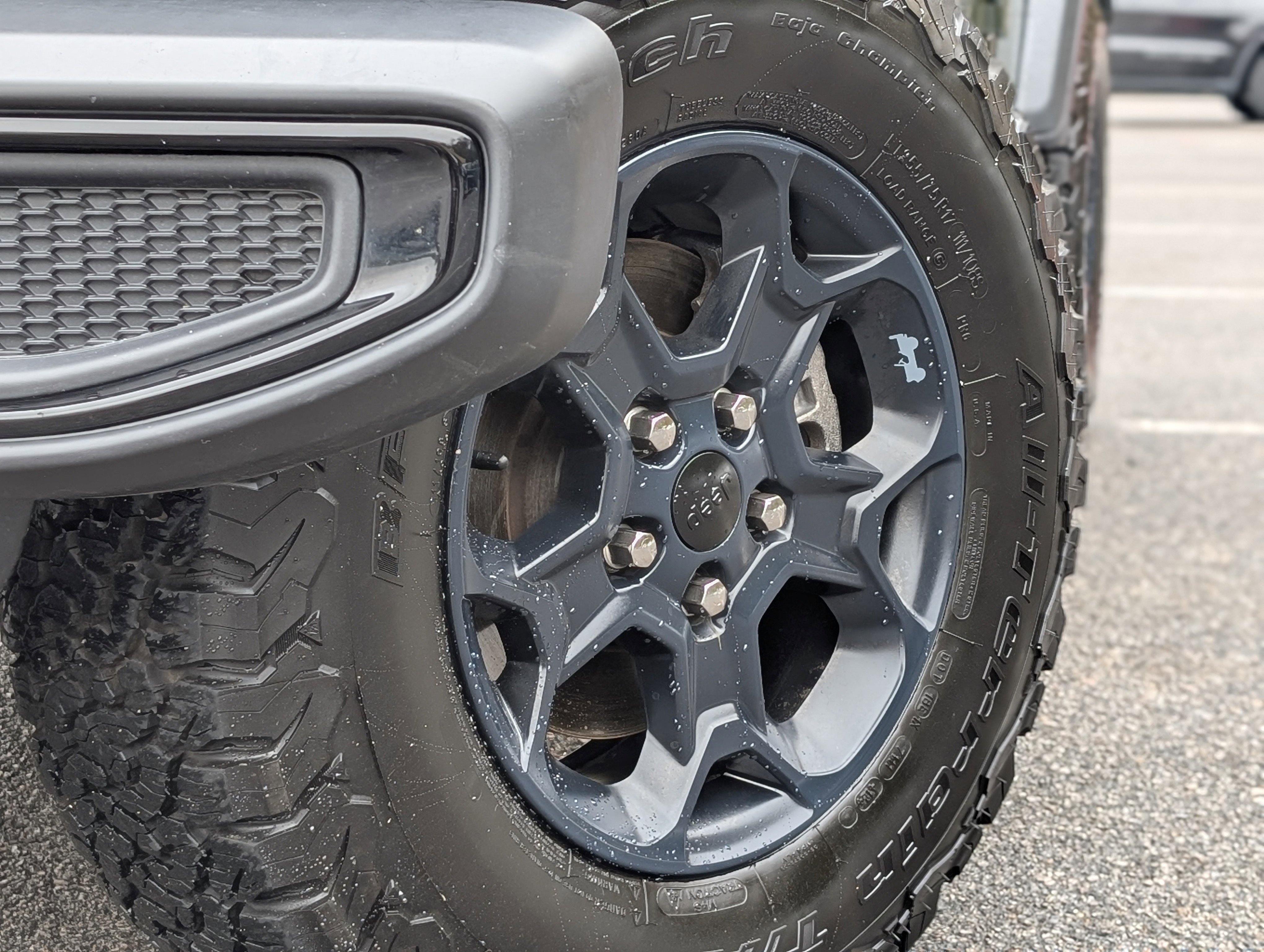 Used 2023 Jeep Wrangler Unlimited Sport image 31