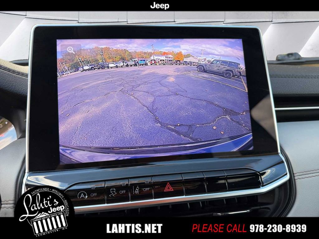 Certified 2022 Jeep Compass Limited image 15