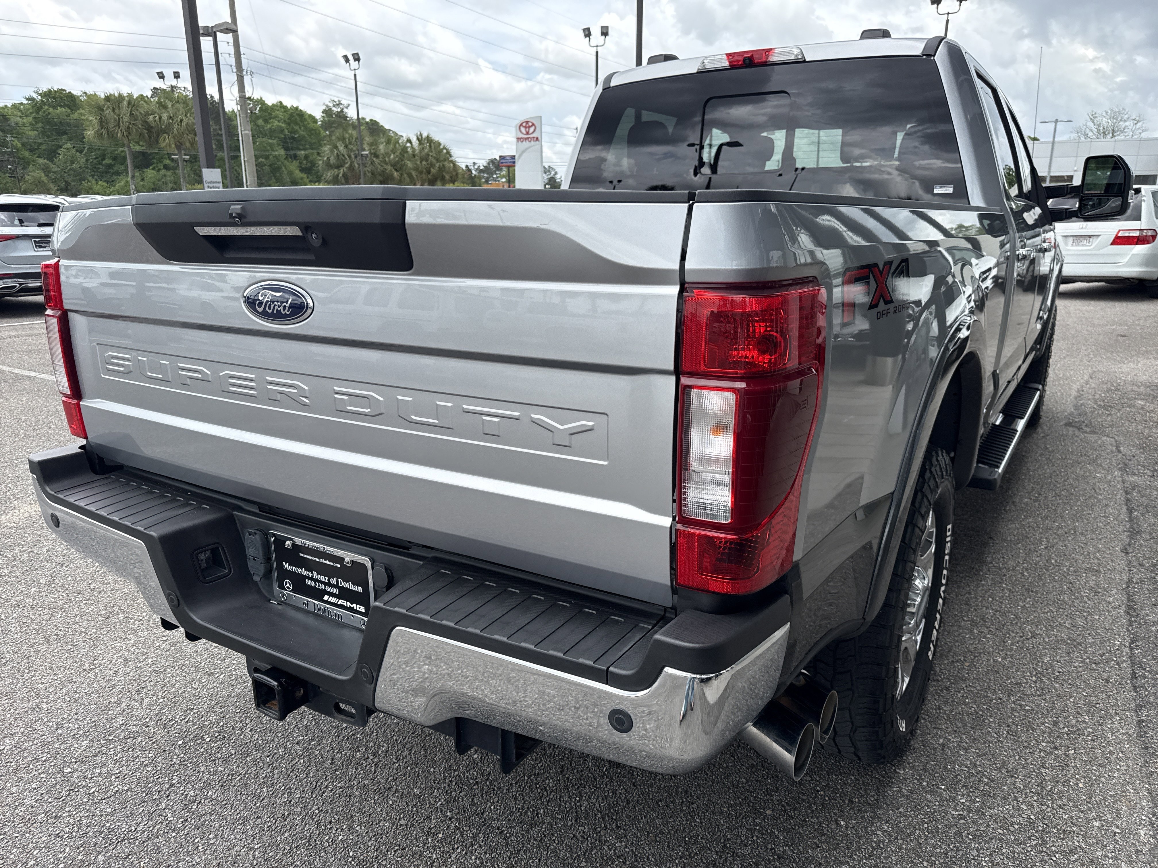 Used 2020 Ford F250 Lariat w/ Lariat Ultimate Package AWD/4WD image 4