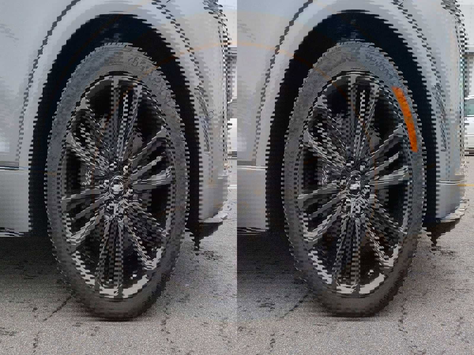 New 2026 Cadillac Lyriq V image 29