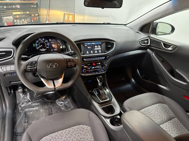 Used 2018 Hyundai Ioniq Blue FWD image 24