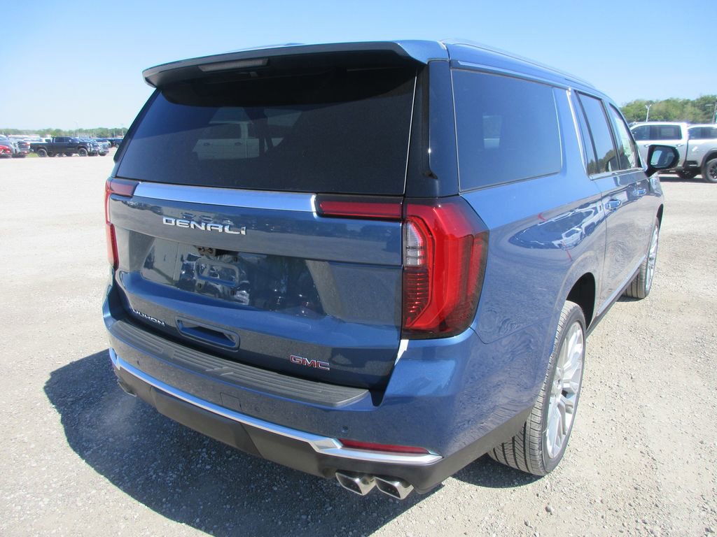 New 2026 GMC Yukon XL Denali image 4