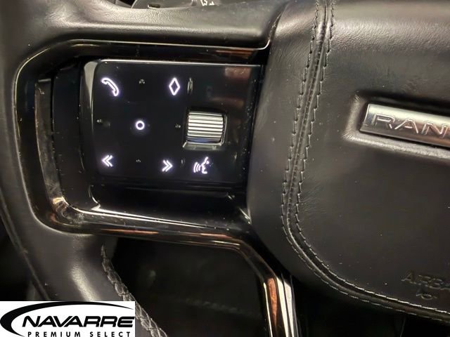 Used 2025 Land Rover Range Rover Velar Dynamic SE image 16