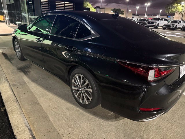 Used 2022 Lexus ES 350 w/ Accessory Package 2 FWD image 4
