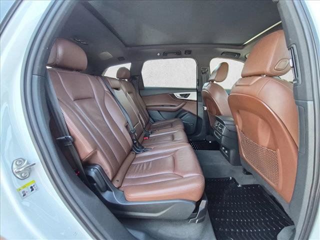 Used 2018 Audi Q7 2.0T Premium Plus AWD/4WD image 22