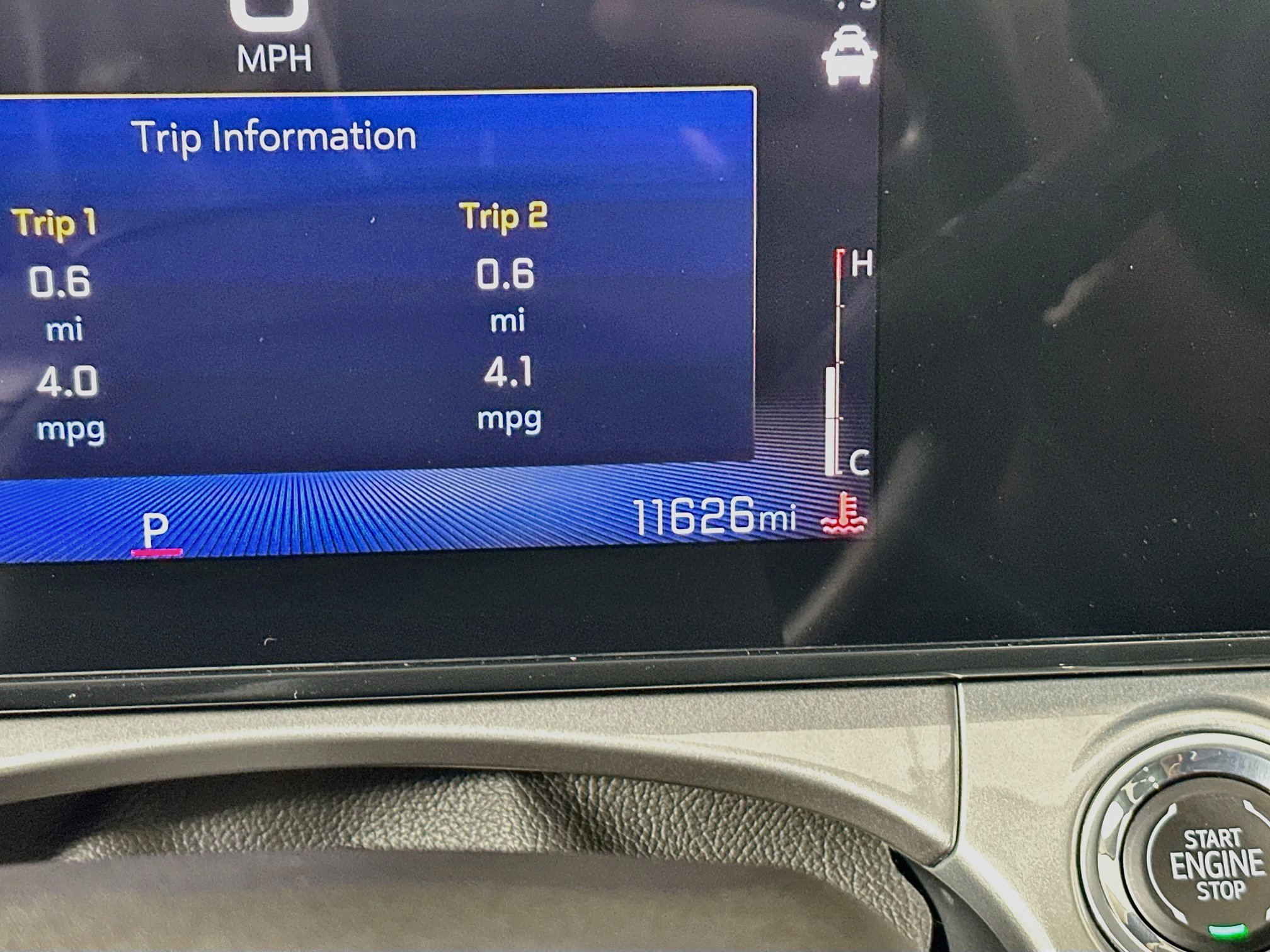 Used 2025 Chevrolet Trax LT FWD image 18