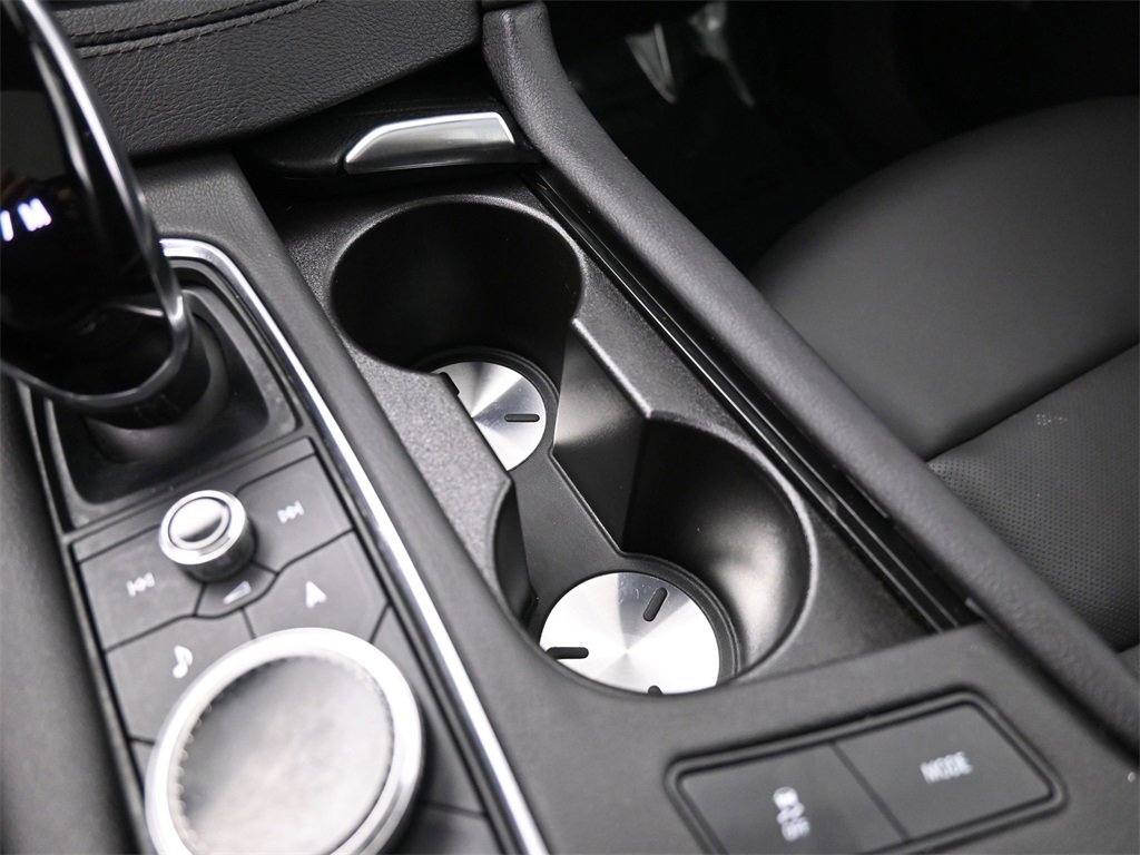 Certified 2023 Cadillac XT6 Premium Luxury image 25