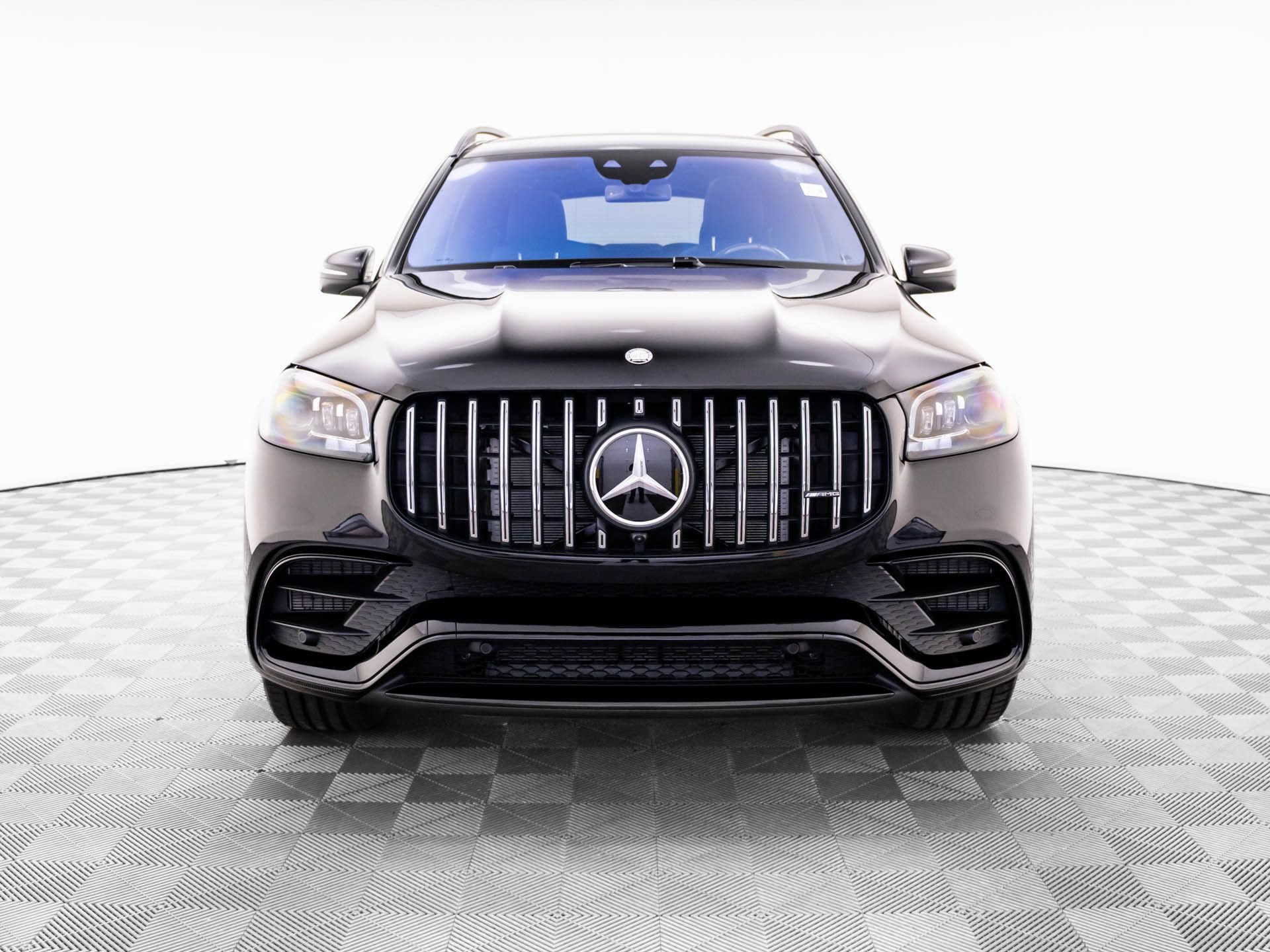 New 2026 Mercedes-Benz GLS 63 AMG 4MATIC image 9