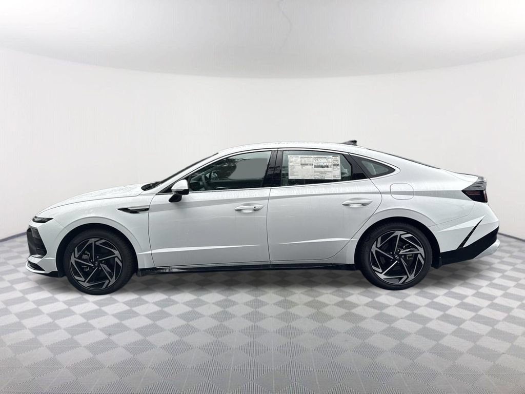 New 2026 Hyundai Sonata SEL FWD image 8