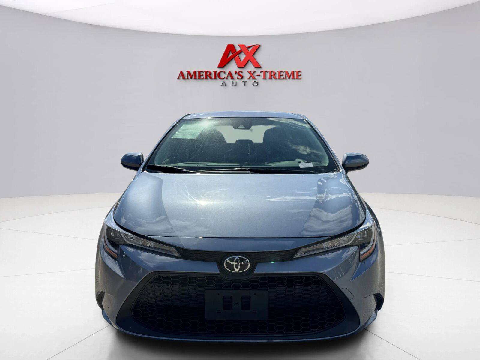 Used 2021 Toyota Corolla LE FWD image 8