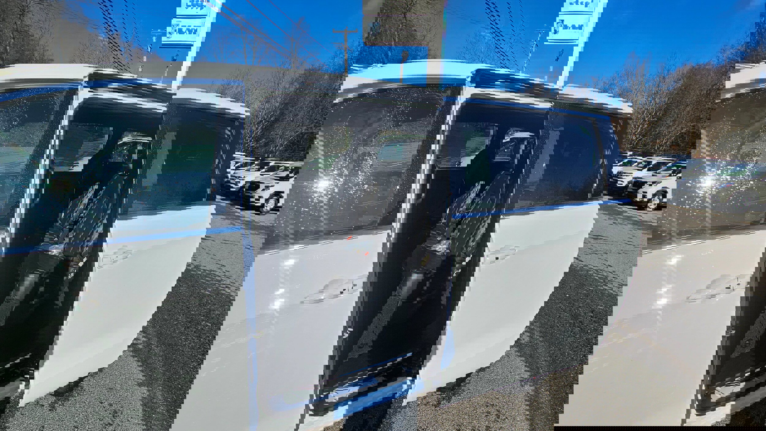 New 2026 Chrysler Voyager LX image 18