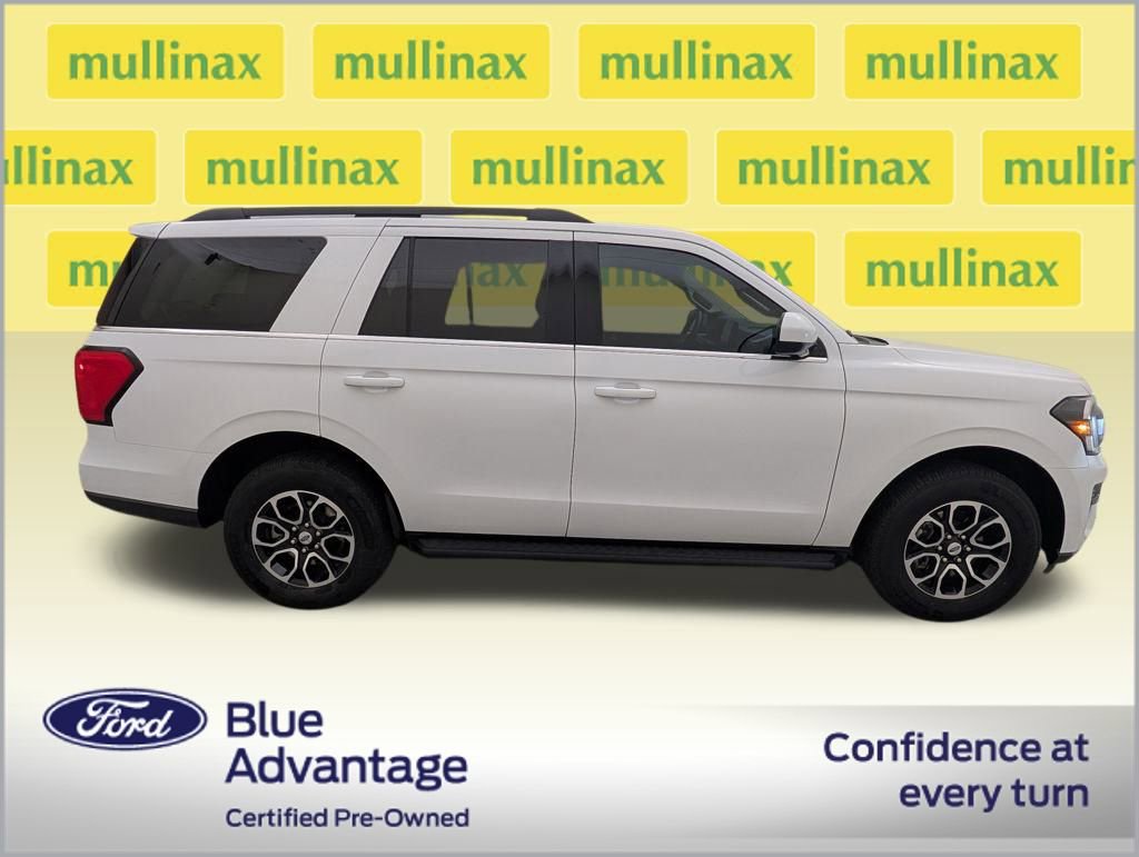 Certified 2023 Ford Expedition XLT image 2