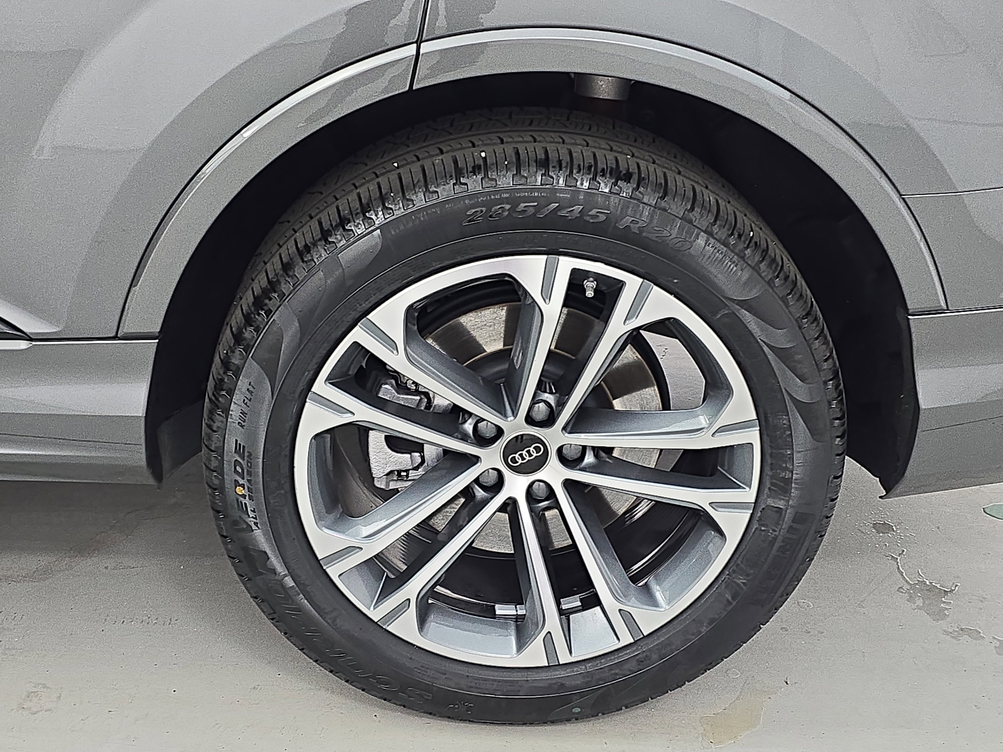 Used 2025 Audi Q7 2.0T Premium w/ Convenience Plus Package image 36