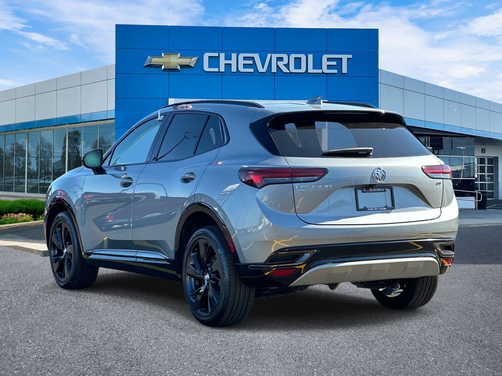 Certified 2023 Buick Envision Essence w/ Sport Touring Package AWD/4WD image 4