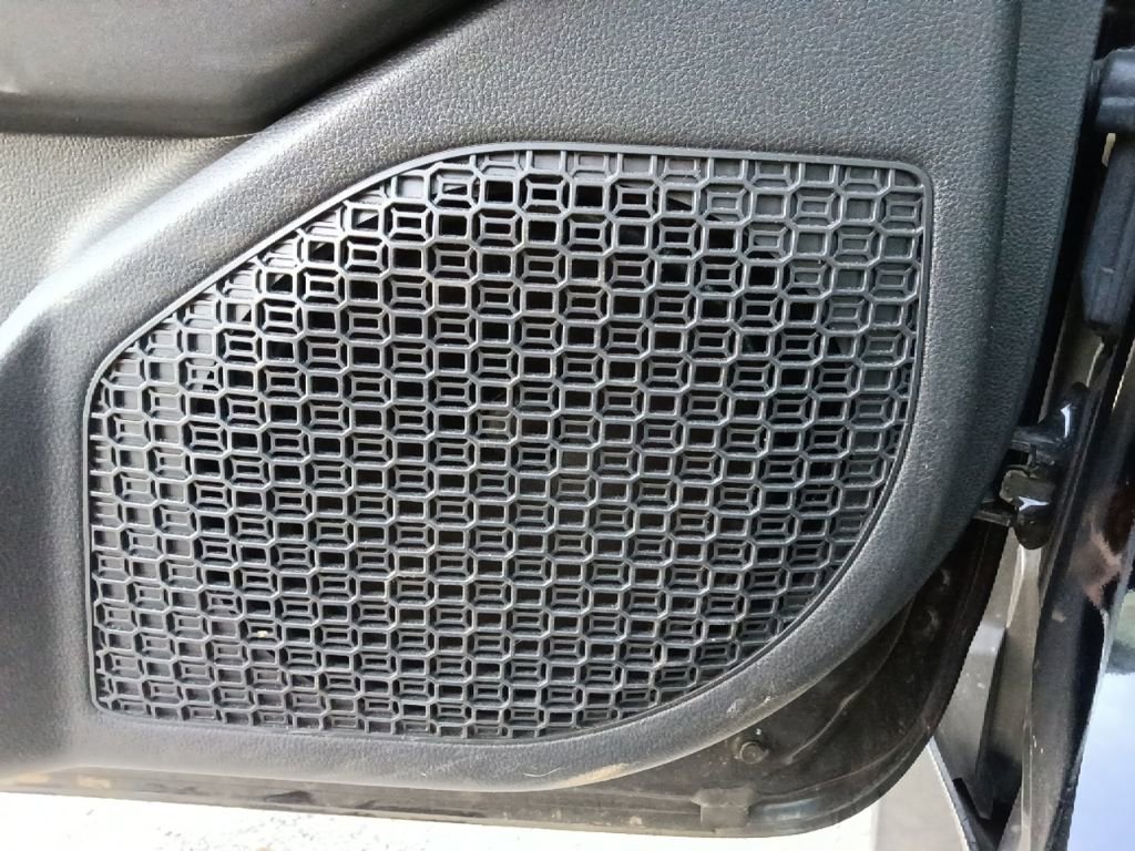 Used 2024 Toyota Tacoma SR image 13