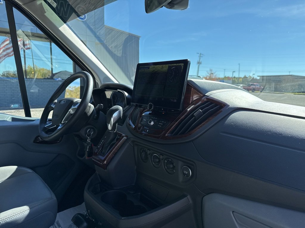 Used 2016 Ford Transit 250 148 Medium Roof image 17