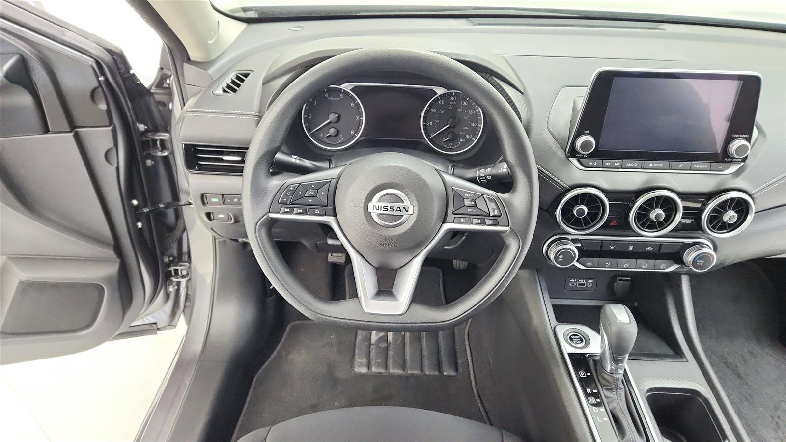 Used 2023 Nissan Sentra SV FWD image 14