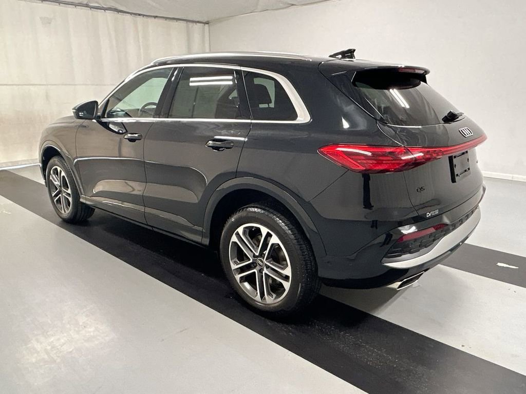 Used 2025 Audi Q5 Premium Plus w/ Premium Plus image 6