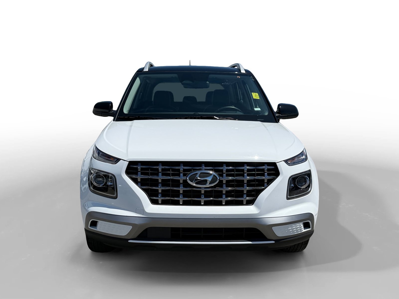 Used 2025 Hyundai Venue Limited FWD image 8