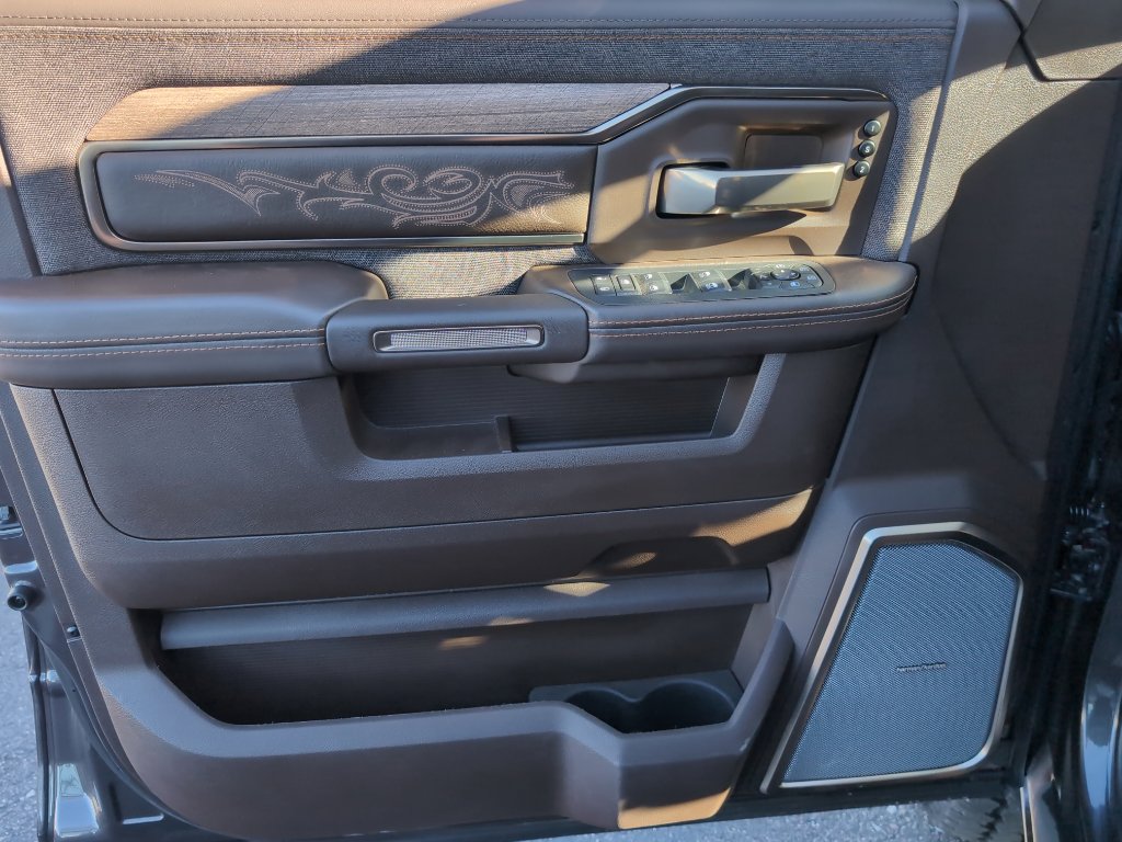 New 2025 RAM 2500 Limited image 11