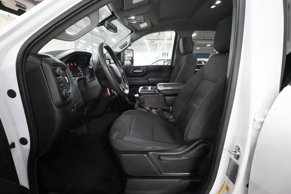 Certified 2023 Chevrolet Silverado 2500 Custom w/ Custom Value Package image 6