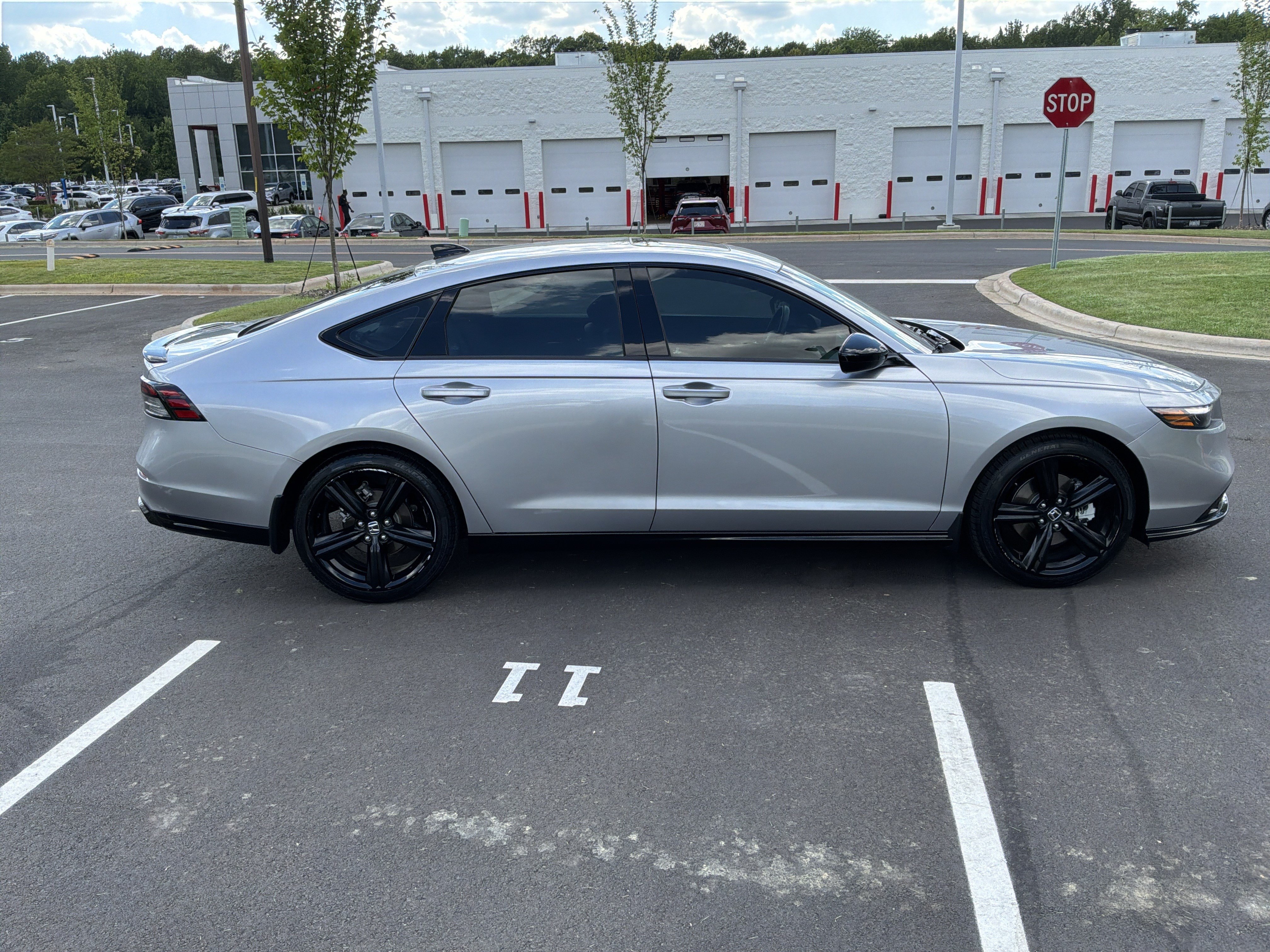 Used 2024 Honda Accord Sport image 13