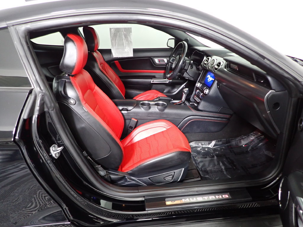 Used 2021 Ford Mustang GT Premium w/ Equipment Group 401A RWD image 29