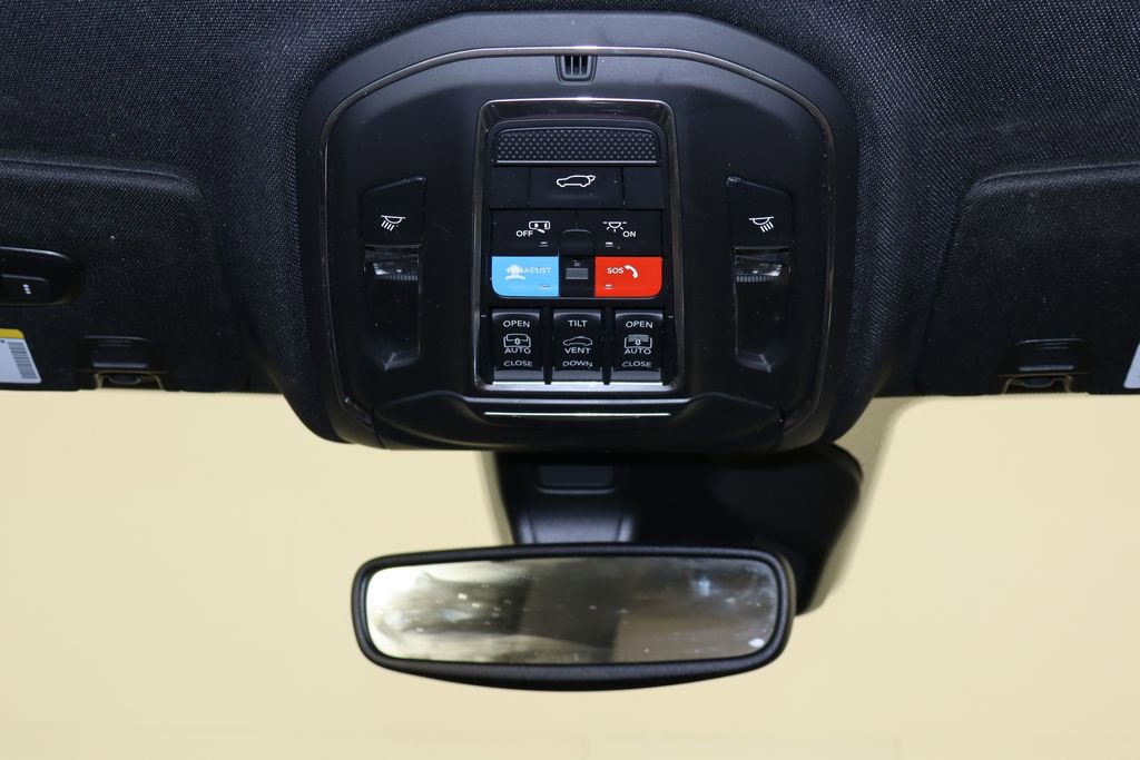 Used 2022 Jeep Grand Cherokee Limited 4xe AWD/4WD image 27