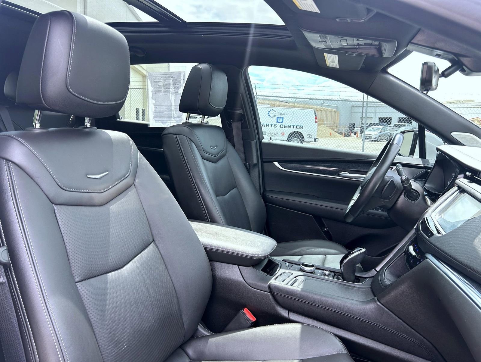 Certified 2023 Cadillac XT5 Premium Luxury w/ Technology Package AWD/4WD image 19