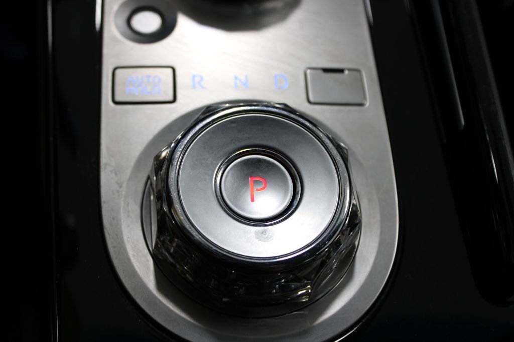 Used 2025 Genesis G80 2.5T AWD/4WD image 40
